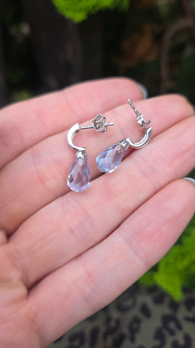 3020a: Vintage: 9ct White Gold Blue Topaz Diamonds Drop Stud Earrings