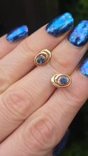 Load image into Gallery viewer, 2251 Vintage: 9ct Gold Blue Sapphires Openwork Stud Earrings
