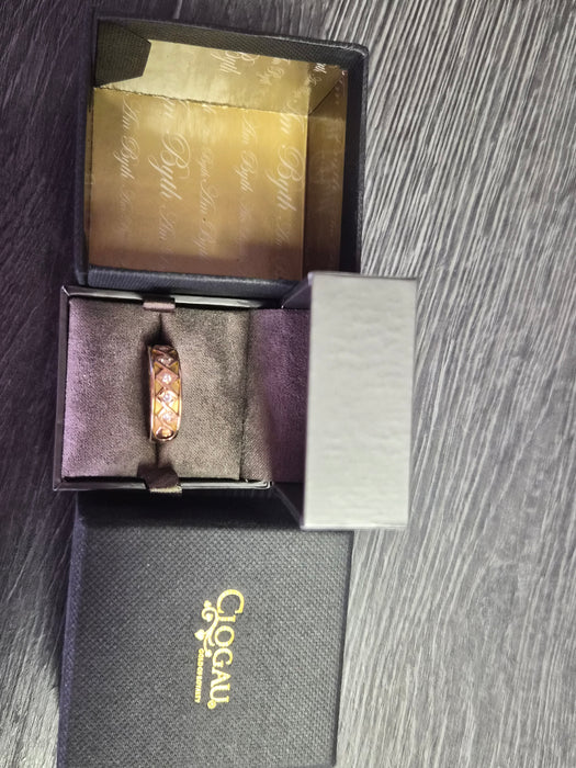 Vintage: 18ct Welsh Gold Clogau Diamond Celtic Band Ring