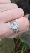 Load image into Gallery viewer, 2801: Vintage 9ct Gold 69 Sparkling Natural Diamonds Ring
