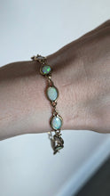 Load image into Gallery viewer, 2724: Vintage 14ct Gold 19 Cabochon White Opals Bracelet (19cm)
