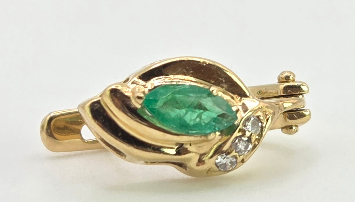2723: Vintage 18ct Gold Emerald  & Diamonds Stud Clip Earrings