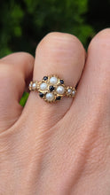 Load image into Gallery viewer, 2555- Vintage 9ct Gold Blues Sapphires Pearls Geometric Set Dress Ring
