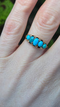 Cargar imagen en el visor de la galería, 2039: Vintage: 18ct Gold Turquoises Edwardian Style Ring- From 1942
