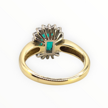 Load image into Gallery viewer, 0629: Vintage 18ct Gold Emerald 18 Natural Sparkling Diamonds Art Deco Style Ring
