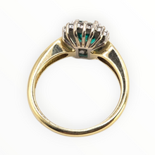 Load image into Gallery viewer, 0629: Vintage 18ct Gold Emerald 18 Natural Sparkling Diamonds Art Deco Style Ring
