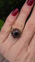 Load image into Gallery viewer, 2959- Vintage 9ct Gold 12 Vivid Red Garnets Cluster Ring- Pre-1975
