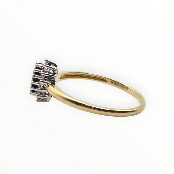 2762: Vintage 18ct Gold Blue Sapphire 16 Natural Diamonds Daisy Cluster Ring
