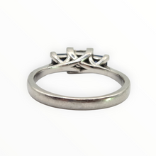 Load image into Gallery viewer, 2822: Platinum Princess Cut Diamond (0.45ct) Blue Sapphires 3-Stone Ring
