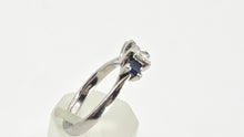 Load image into Gallery viewer, 2822: Platinum Princess Cut Diamond (0.45ct) Blue Sapphires 3-Stone Ring
