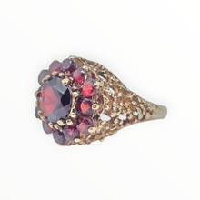 Load image into Gallery viewer, 2959- Vintage 9ct Gold 12 Vivid Red Garnets Cluster Ring- Pre-1975

