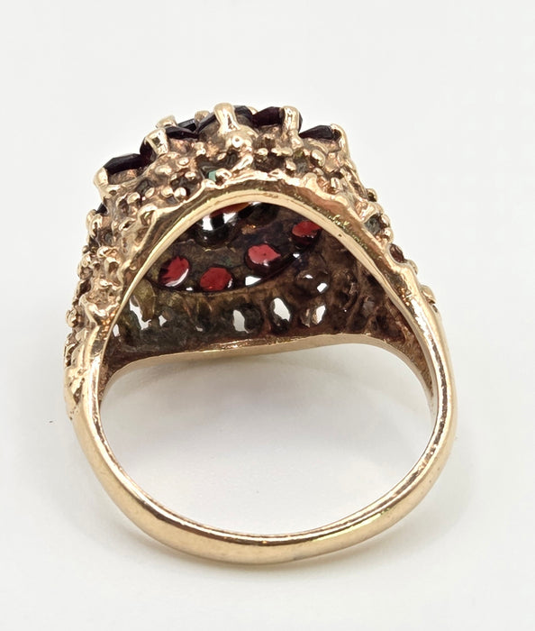 2959- Vintage 9ct Gold 12 Vivid Red Garnets Cluster Ring- Pre-1975