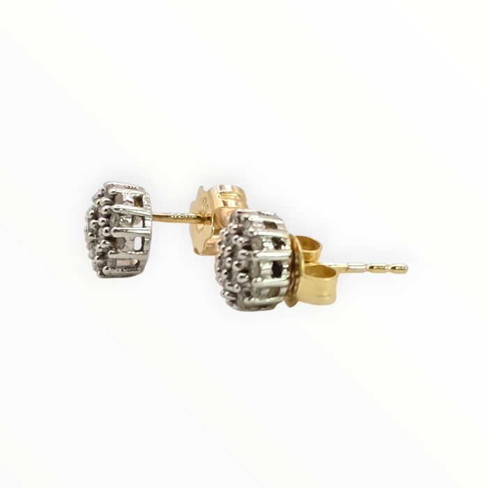2816 Vintage 18ct Gold Natural Sparkling Diamonds Stud Earrings