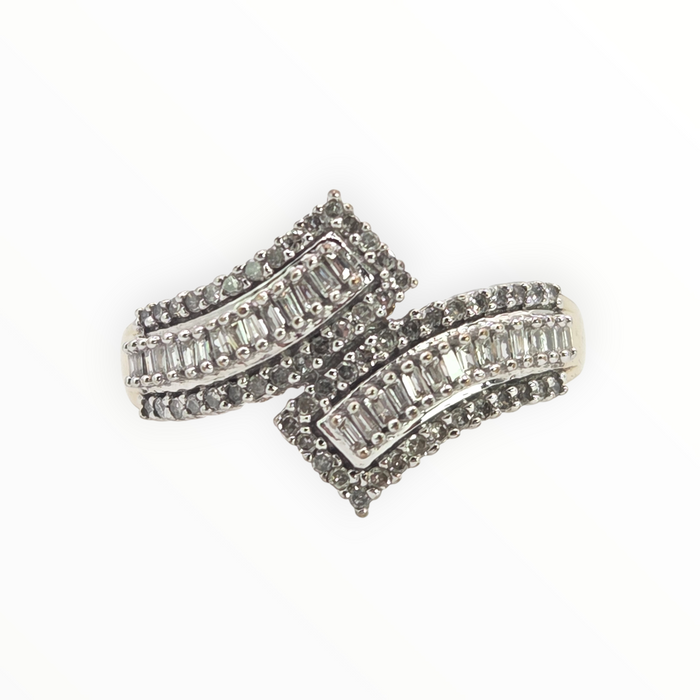 2936 Vintage 9ct Gold Natural Sparkling Diamonds Bypass Ring