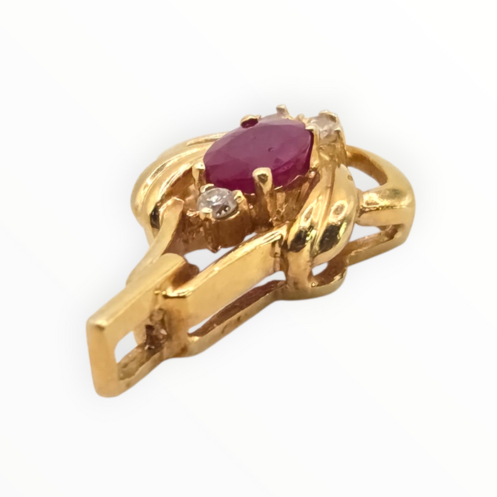 2935 Vintage 18ct Gold Ruby Sparkling Natural Diamonds Pendant