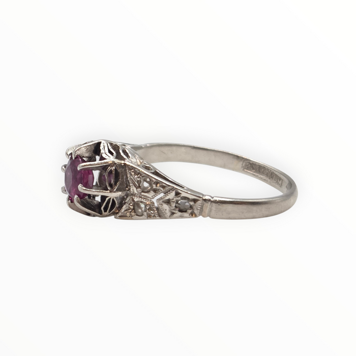 2955 Antique: Platinum Ruby & Diamond Filigree Ring