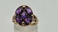 Load image into Gallery viewer, 2960- Vintage 9ct Gold Purple Amethysts Cluster Ring-

