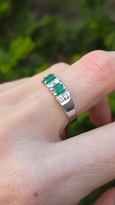 2703: Vintage 18ct White Gold Emeralds Natural Diamonds Ring- From 1978 Rare