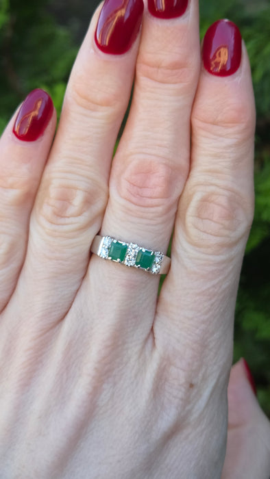 2703: Vintage 18ct White Gold Emeralds Natural Diamonds Ring- From 1978 Rare
