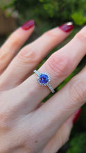 Load image into Gallery viewer, 2704 Vintage Platinum Tanzanite 32 Natural Sparkling Diamonds Ring
