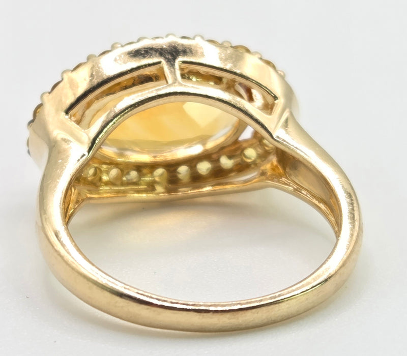 2635- 9ct Gold Citrine, Yellow Sapphires Diamonds Cocktail Ring