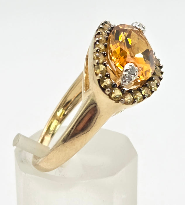 2635- 9ct Gold Citrine, Yellow Sapphires Diamonds Cocktail Ring