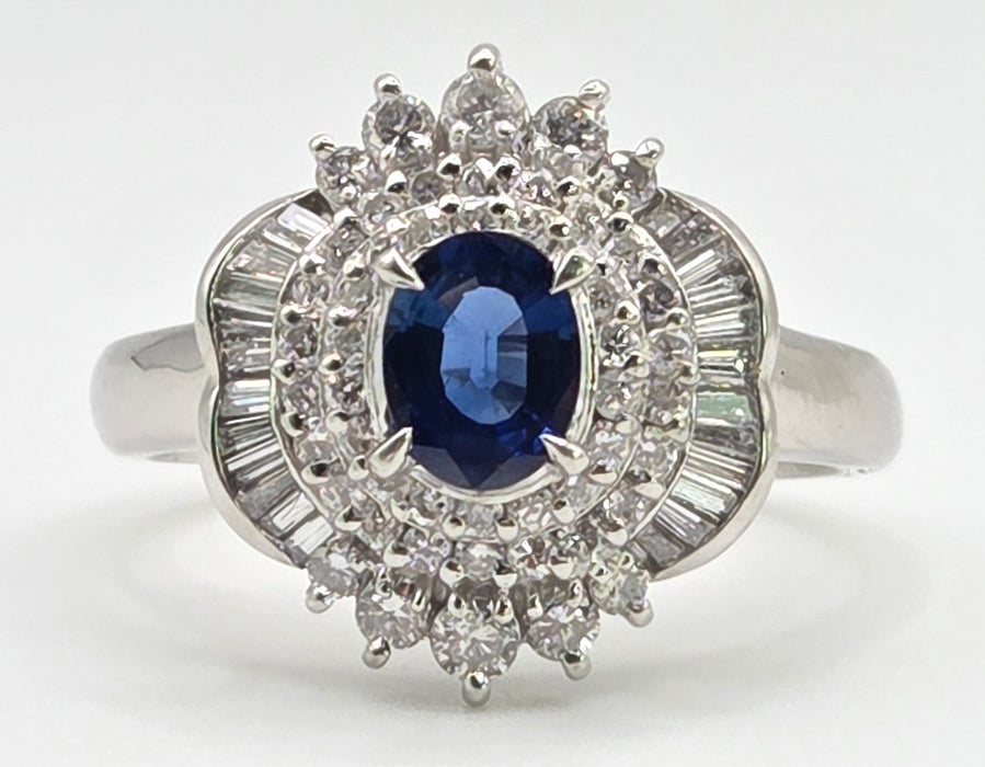 2733: Vintage Platinum Cornflower Blue Sapphire Diamonds Cocktail Cluster Ring