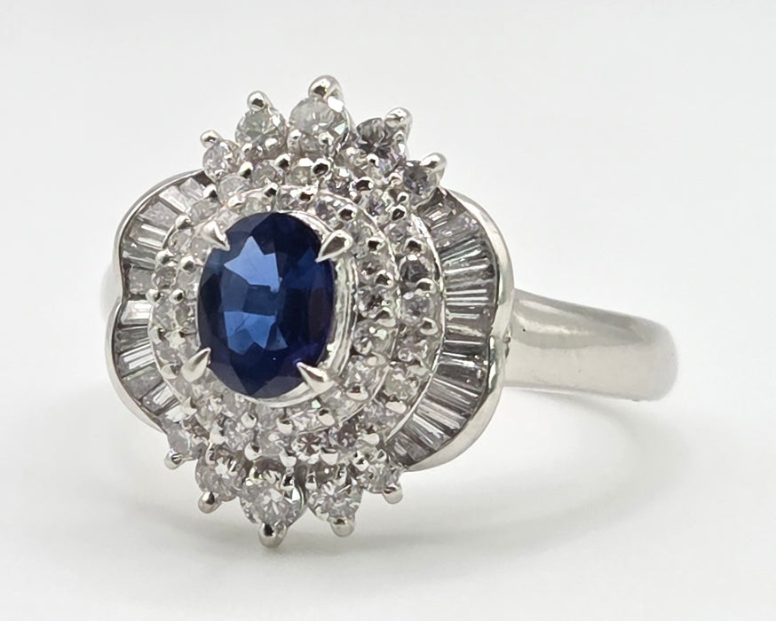 2733: Vintage Platinum Cornflower Blue Sapphire Diamonds Cocktail Cluster Ring