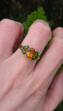 Load image into Gallery viewer, 1415: Vintage: 9ct Gold Citrine &amp; Diopsides Dress Ring
