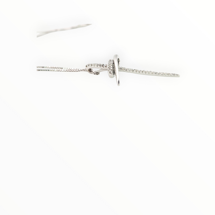 2656: Vintage 9ct White Gold Necklace (40cm) & Diamonds Cross Pendant