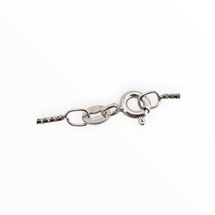2656: Vintage 9ct White Gold Necklace (40cm) & Diamonds Cross Pendant