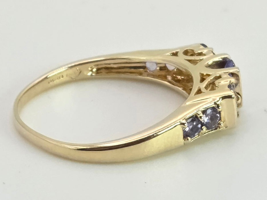 2766: Vintage 9ct Gold Violet Blue Tanzanites Stacker/Half Eternity Ring