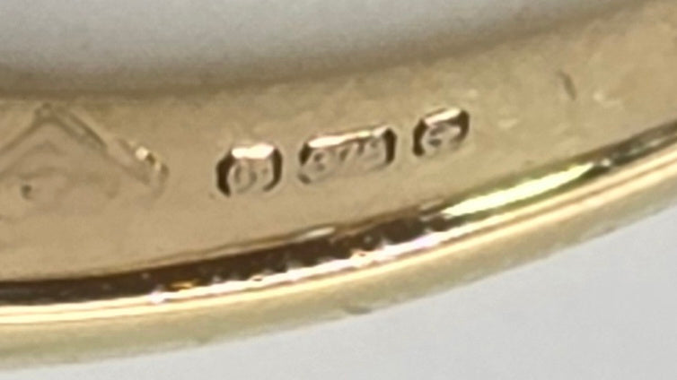 2766: Vintage 9ct Gold Violet Blue Tanzanites Stacker/Half Eternity Ring