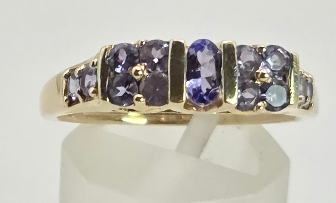 2766: Vintage 9ct Gold Violet Blue Tanzanites Stacker/Half Eternity Ring