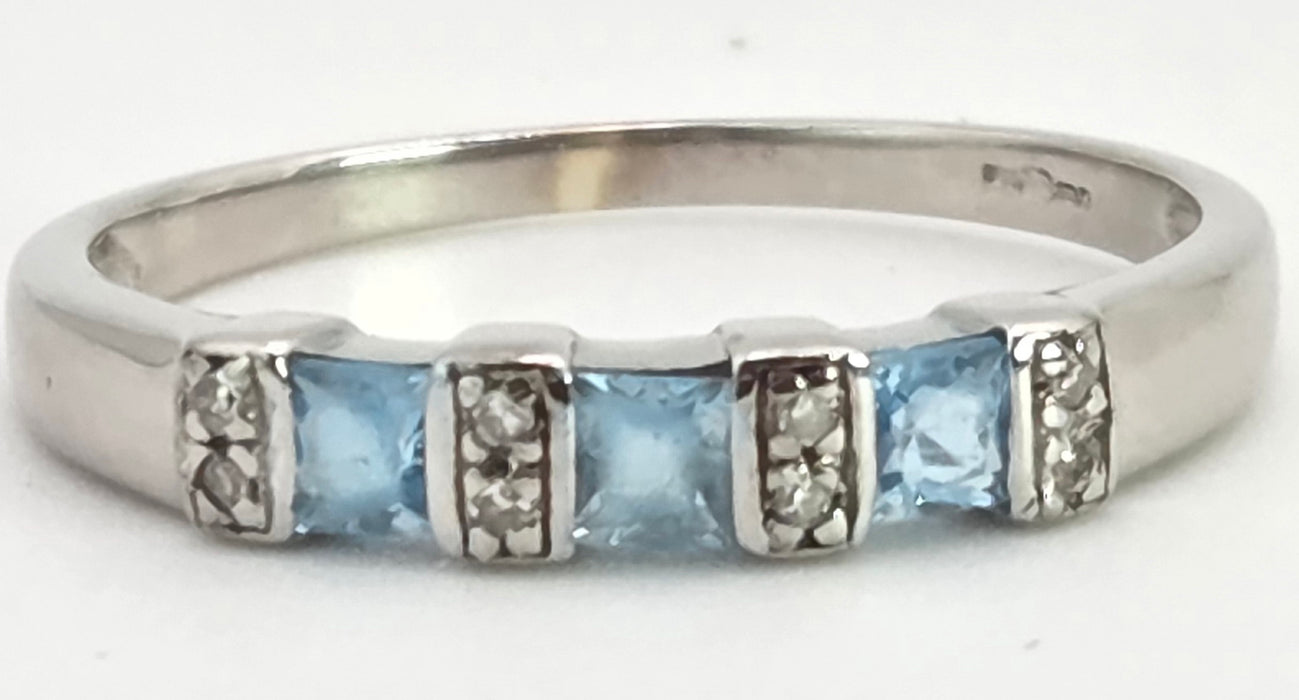 2768: Vintage 9ct White Gold Swiss Blue Topaz 8 Natural Diamonds Half-Eternity/Stacker Ring