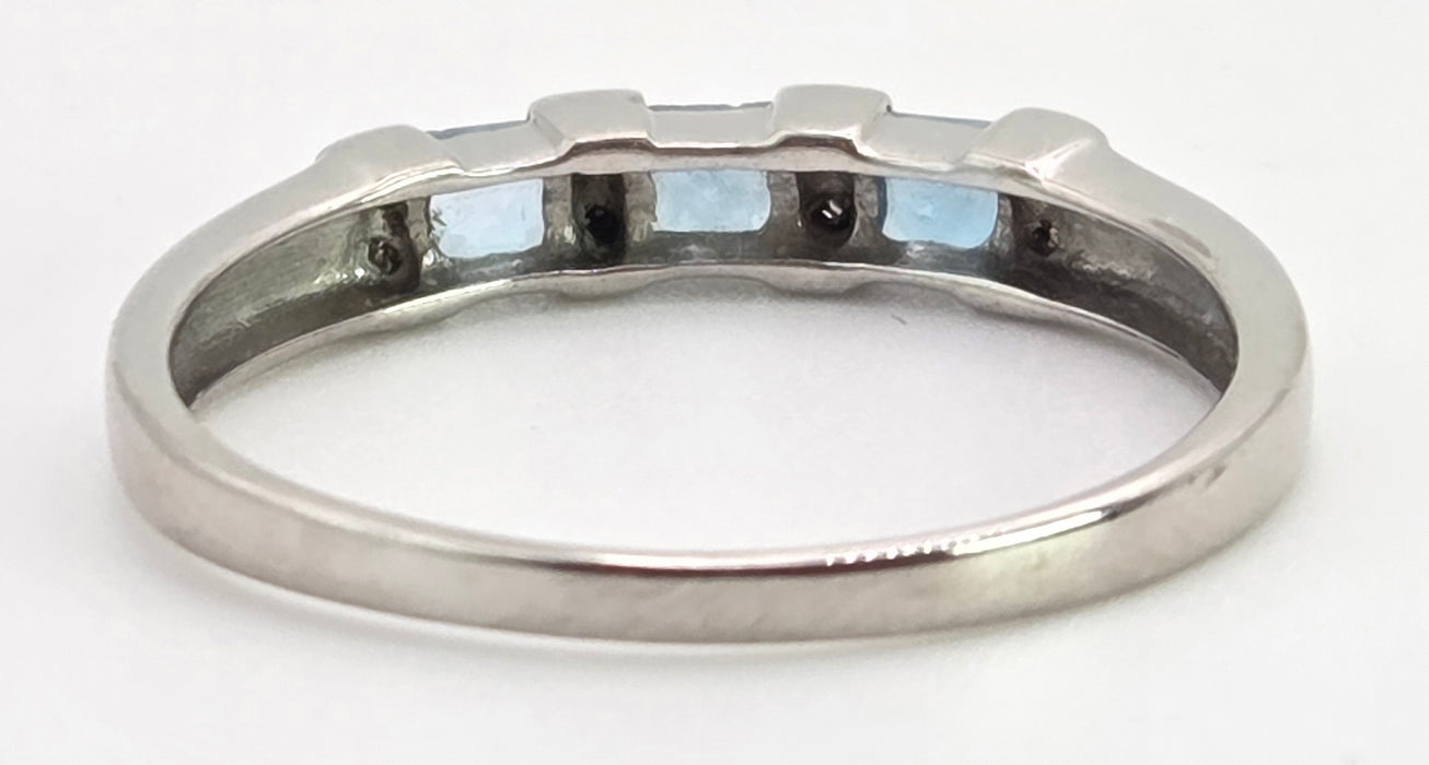 2768: Vintage 9ct White Gold Swiss Blue Topaz 8 Natural Diamonds Half-Eternity/Stacker Ring