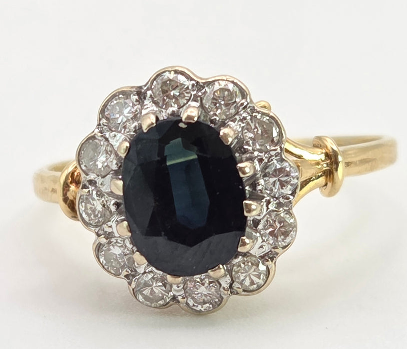 2949: Vintage 18ct Gold Australian Blue Sapphire Diamonds Diana  Ring - From 1983
