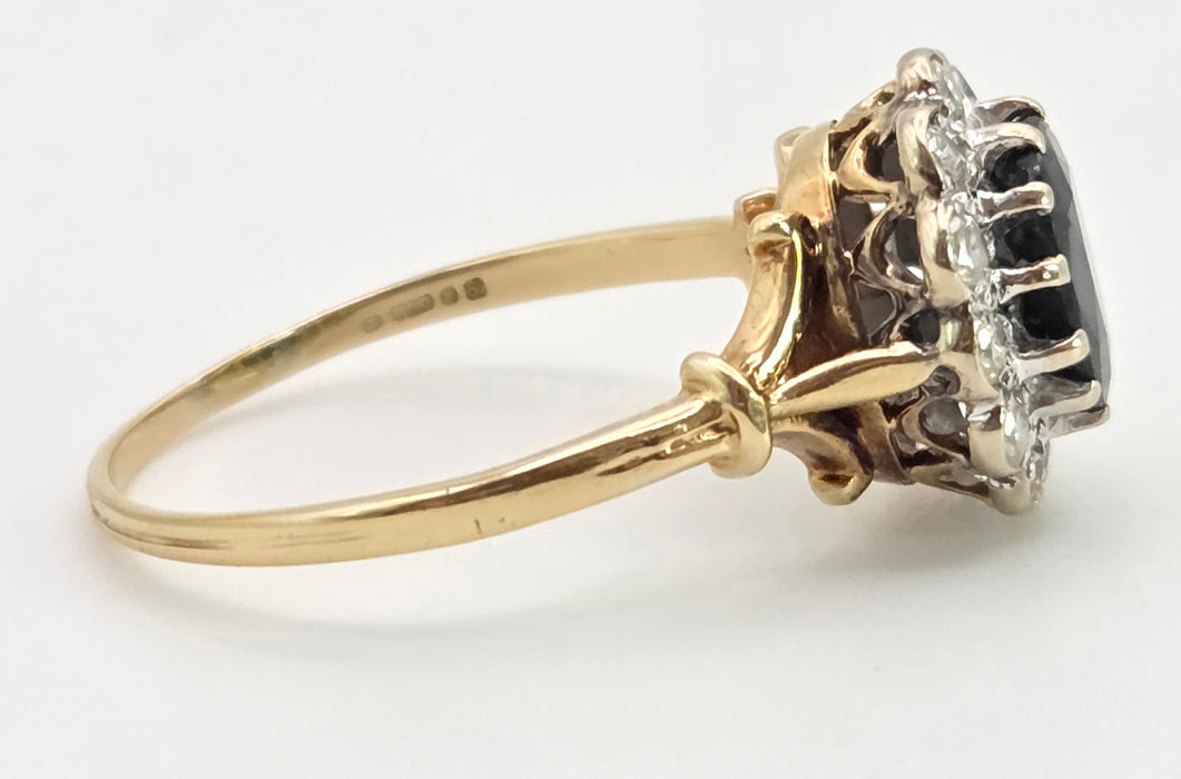 2949: Vintage 18ct Gold Australian Blue Sapphire Diamonds Diana  Ring - From 1983