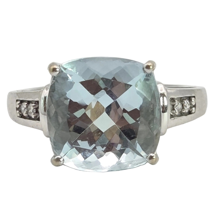 2951: Vintage 14ct White Gold Blue Aquamarine (6.57ct) Diamonds Cocktail Ring