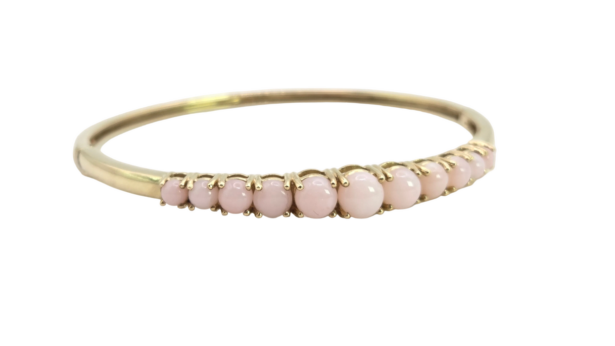 2958: Vintage: 9ct Gold Eleven Pink Opals Bangle