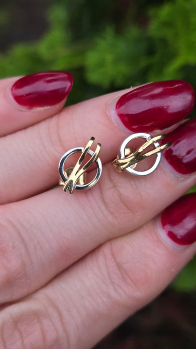 2722: Vintage 9ct Mixed Gold Stud Earrings- Yellow & White Gold