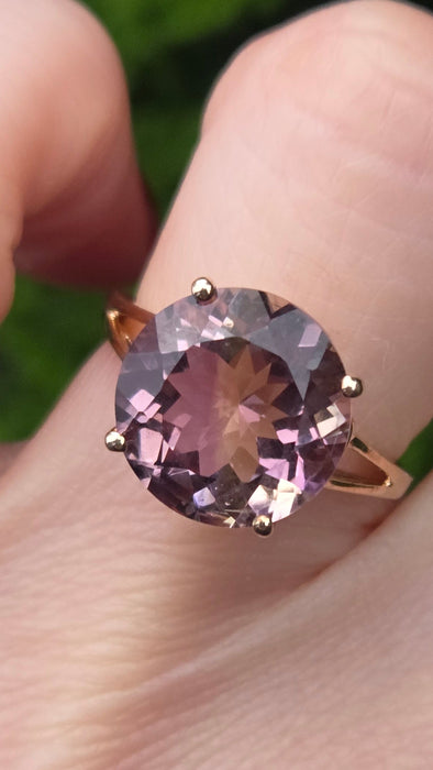 1414: Vintage; 9ct Gold Round Cut Ametrine Cocktail Ring- exquisite