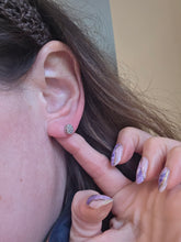 Load image into Gallery viewer, 2816 Vintage 18ct Gold Natural Sparkling Diamonds Stud Earrings
