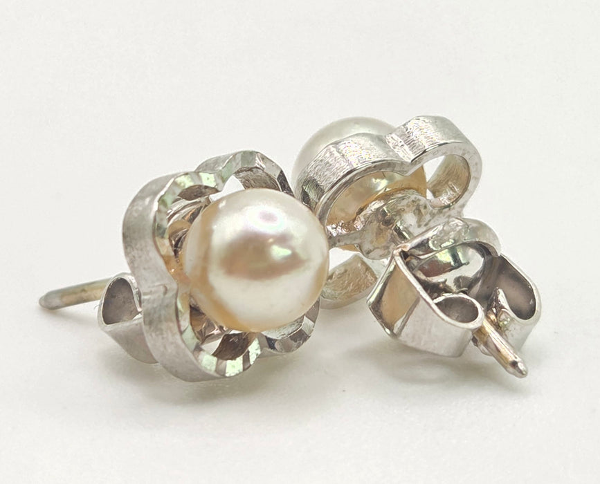 Vintage: 14ct White Gold Cultured Pearl Stud Earrings