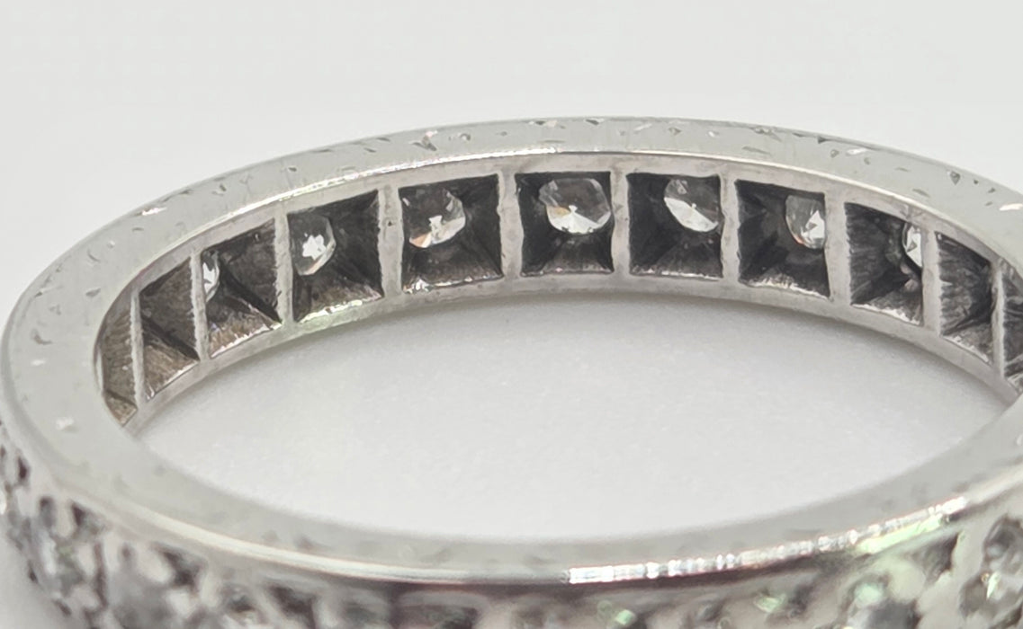 2946: Vintage 18ct White Gold Natural Diamonds (1.2ct) Full-Eternity Ring