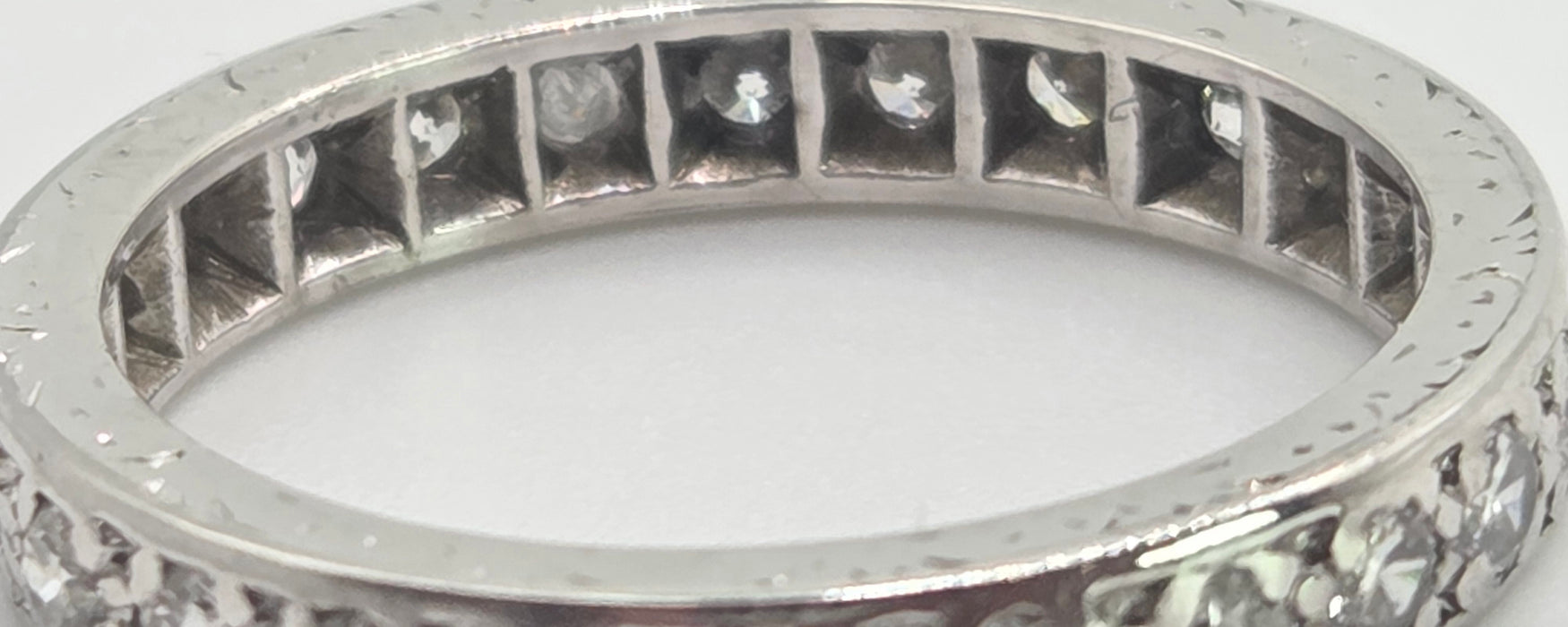 2946: Vintage 18ct White Gold Natural Diamonds (1.2ct) Full-Eternity Ring