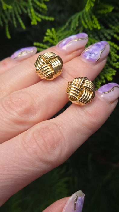 2636: Vintage, Classic 18ct Gold Woven Lovers Knot Stud Earrings- Pristine