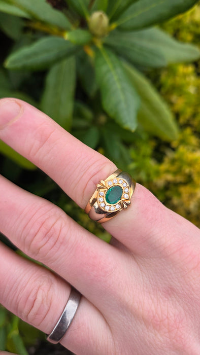 6305 Vintage: 18ct Mixed Gold Emerald Diamonds Target Ring- total statement piece unisex