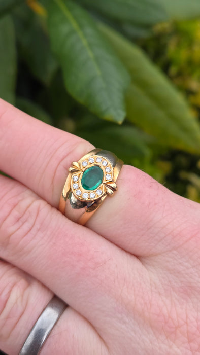 6305 Vintage: 18ct Mixed Gold Emerald Diamonds Target Ring- total statement piece unisex