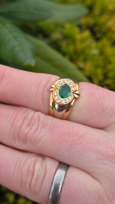 6305 Vintage: 18ct Mixed Gold Emerald Diamonds Target Ring- total statement piece unisex